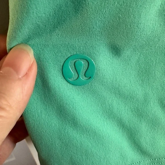 NWT Lululemon Pool Short 5" Size XXL